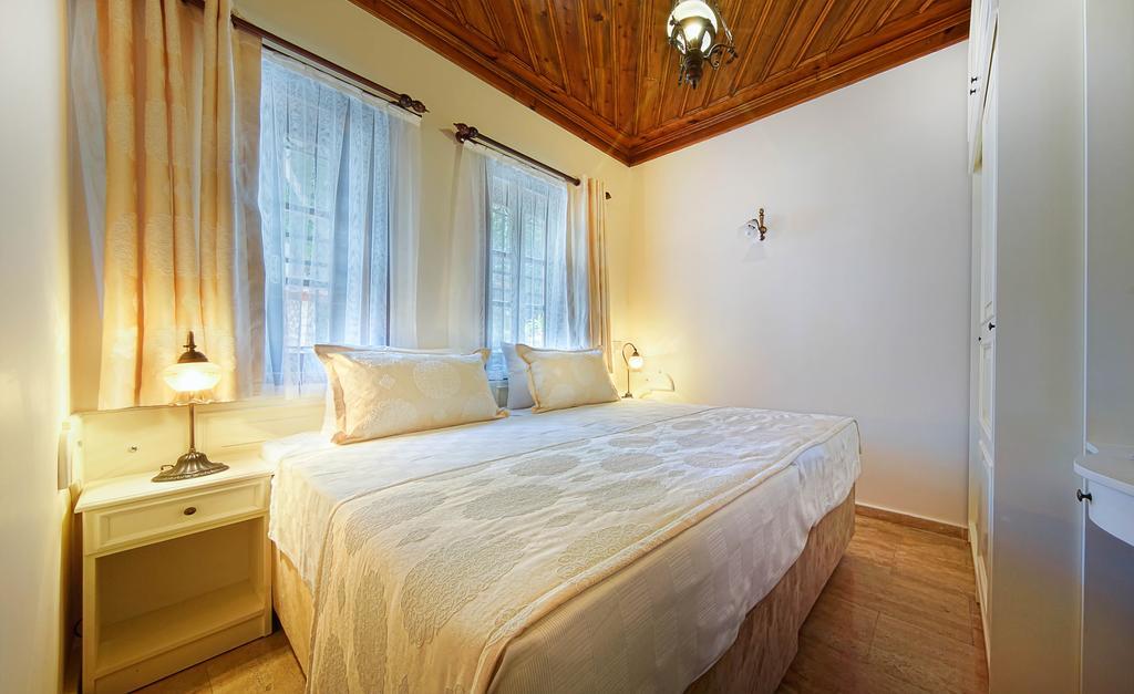 Minyon Hotel Antalya Ngoại thất bức ảnh