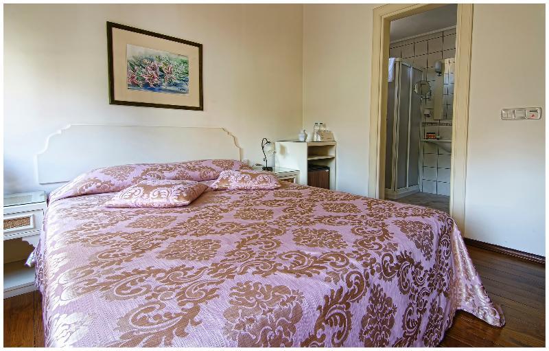 Minyon Hotel Antalya Ngoại thất bức ảnh